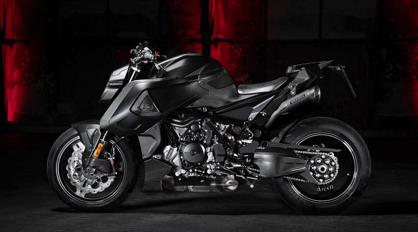 Read more about the article What makes the BRABUS 1400 R different from the standard Rocket model?