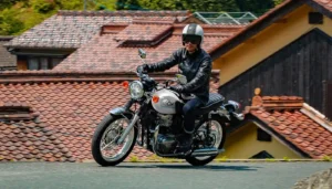 Read more about the article Kawasaki W800: Modern Classic Motorcycle With Retro Styling.