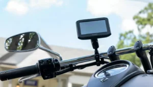 Read more about the article Best Motorcycle GPS of 2026: Garmin vs. Beeline vs. Smartphones