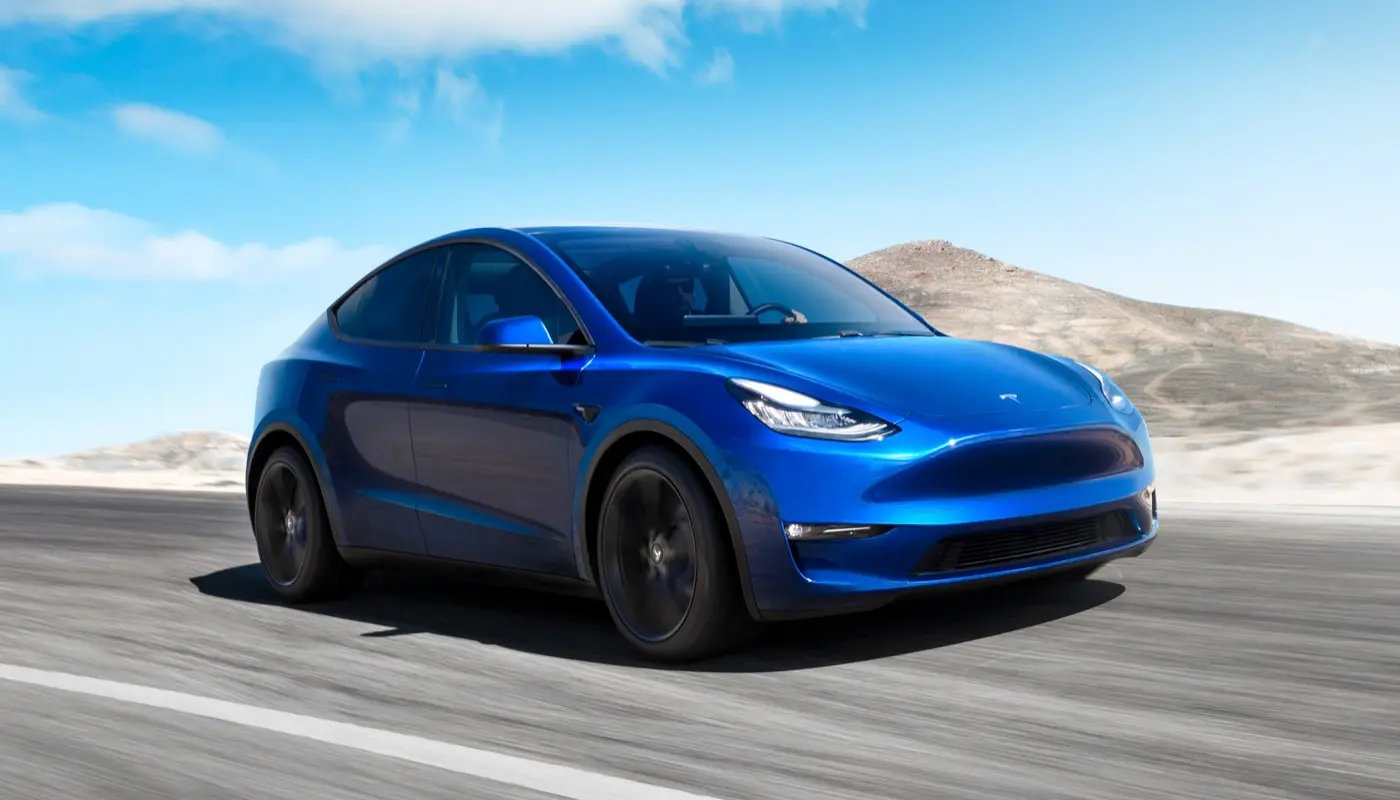 Read more about the article Tesla’s 6-Seater Model Y L AWD Hits India at ₹61.99 Lakh – Specs